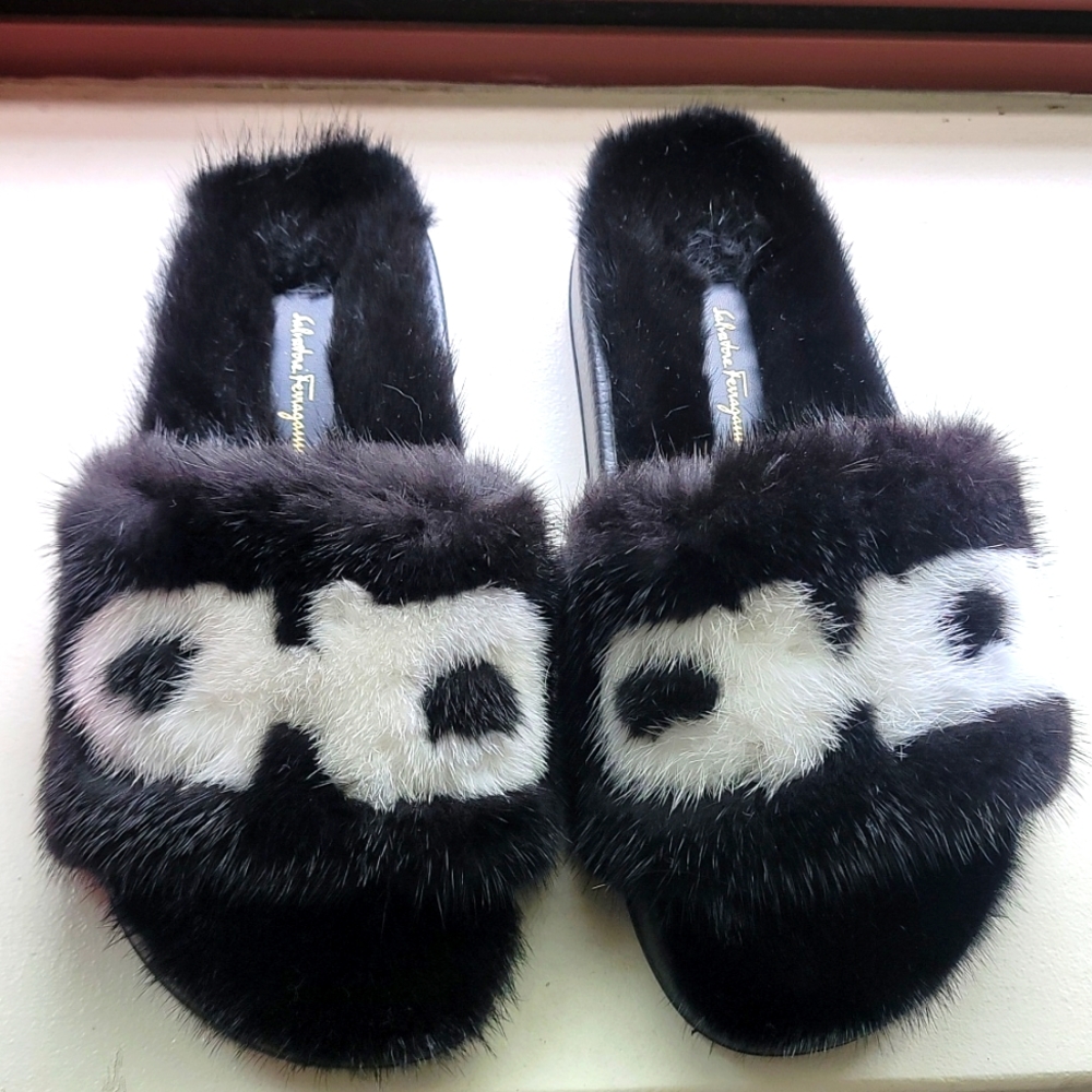 Salvatore Ferragamo Groove fur mink pool sandal